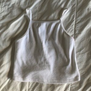 Forever 21 white cropped tank 🤍